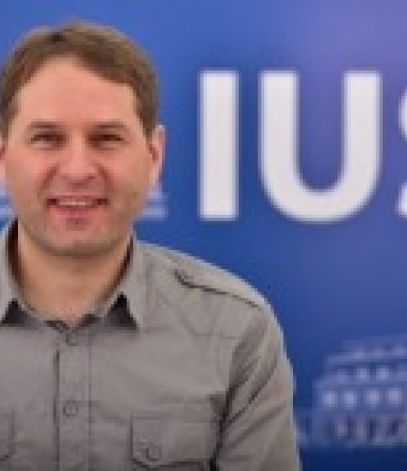 Dr. Benjamin Duraković