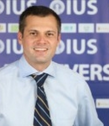 Dr. Emin Tahirović